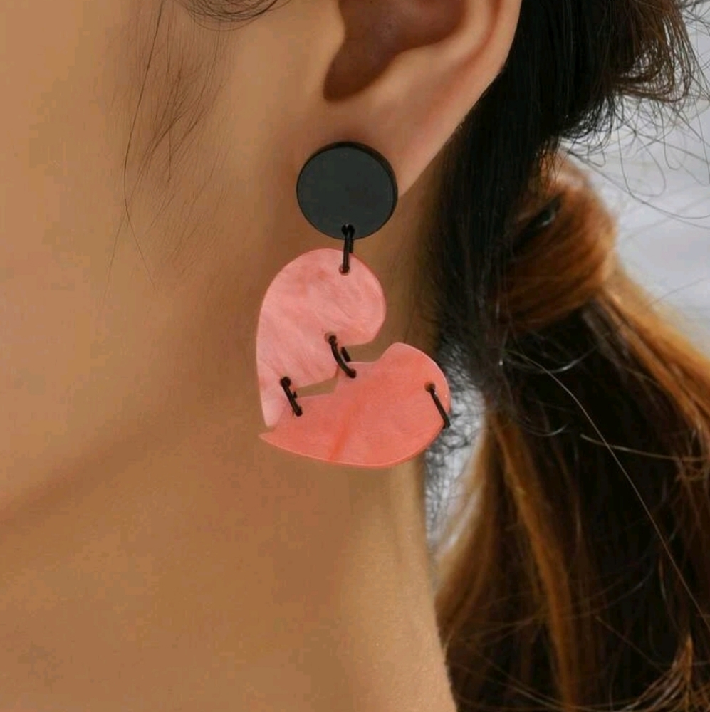 Stitched heart earrings